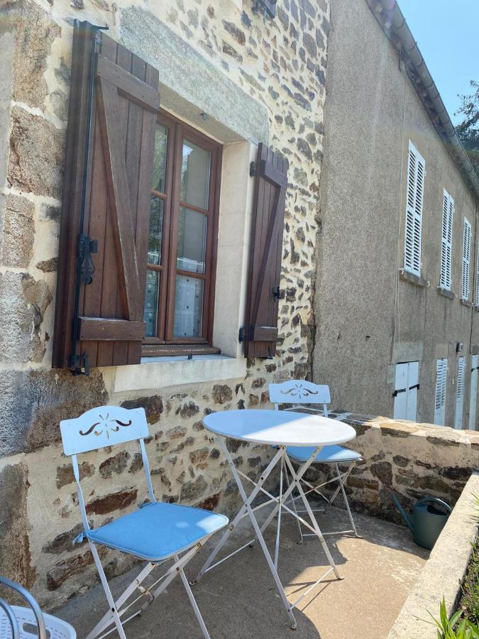 Petit Cocon Au Coeur Du Morvan Montreuillon Екстериор снимка